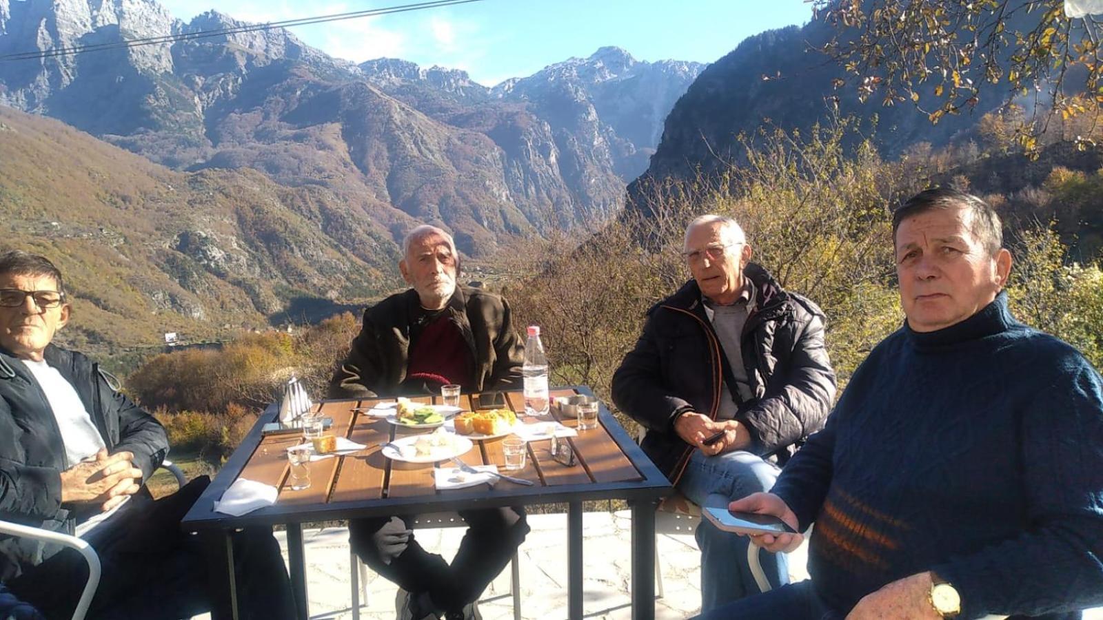 Villa Davisol Theth Bagian luar foto